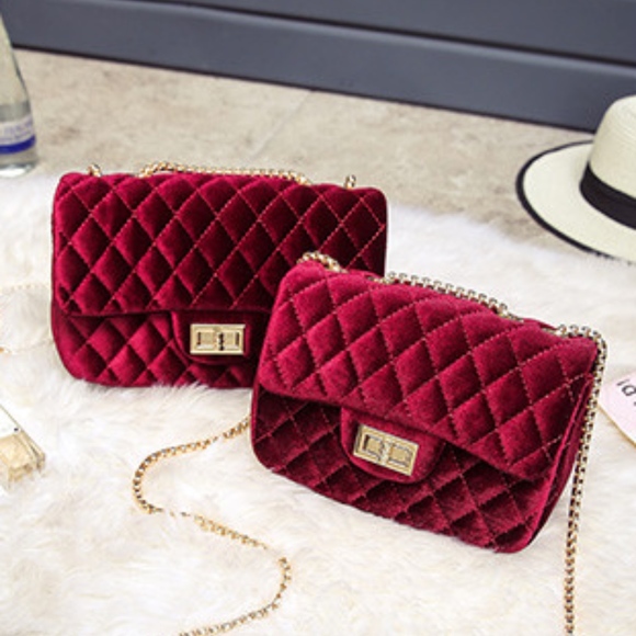 !!!LAST ONE!!! Quilted Velour Bag - Picture 3 of 8